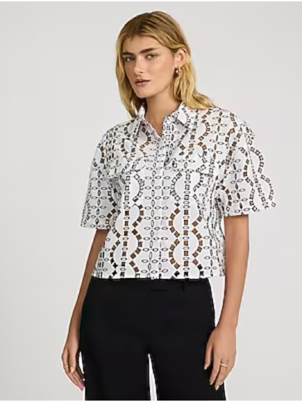 EXPRESS Eyelet Short Sleeved Cropped Shirt MEDIUM NWT